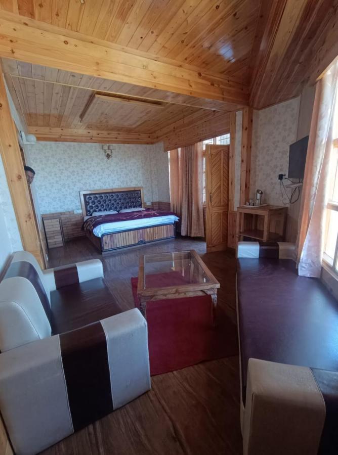 Krishna Vaas Hotel Shimla Eksteriør billede